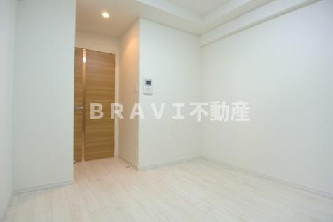 スプランディッド難波　BRAVI不動産の居間・リビング|【スプランディッド難波】ゆったり過ごせるリビングです