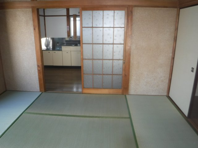 ハイツ内藤の和室
