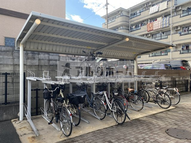 サウス高安のその他共用部分|サウス高安（八尾市恩智南町）　自転車置き場