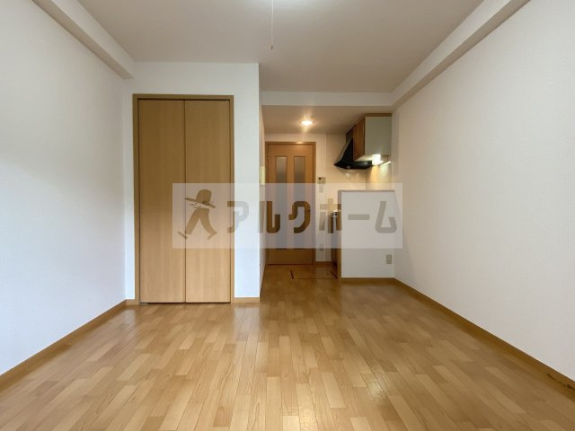 サウス高安の居間・リビング|サウス高安（八尾市恩智南町）　洋室