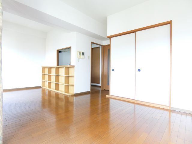 美加の台詩季ヶ丘マンションの居間・リビング