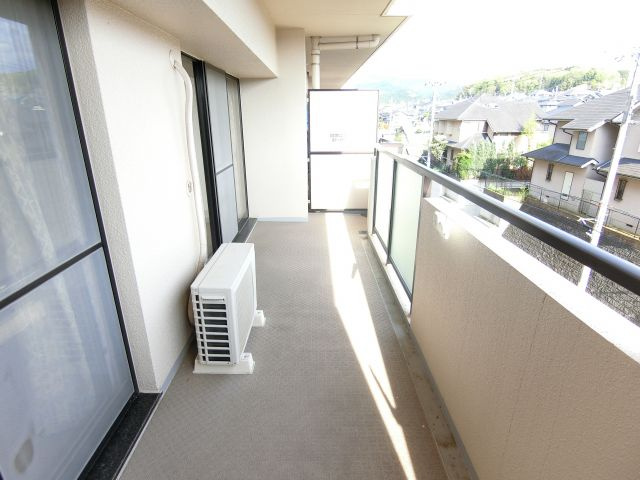 美加の台詩季ヶ丘マンションのバルコニー