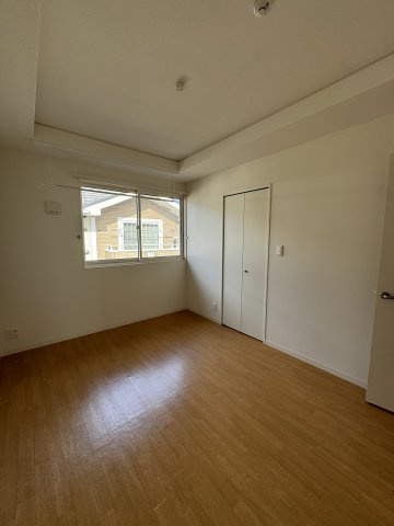 NIFTY+（ニフティプラス）の洋室