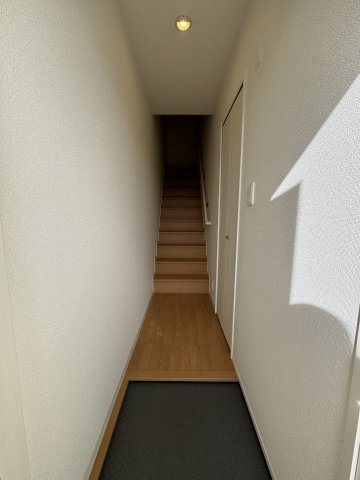 NIFTY+（ニフティプラス）の玄関