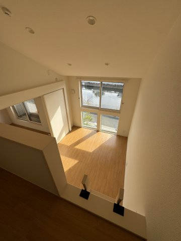 NIFTY+（ニフティプラス）の内装