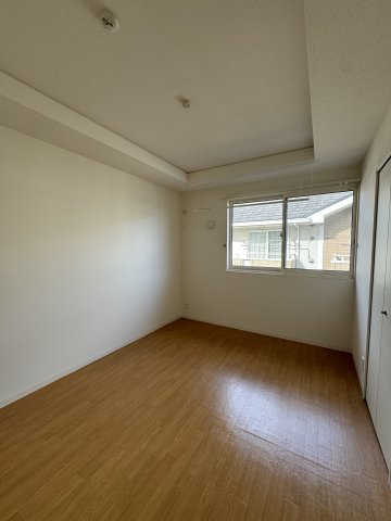 NIFTY+（ニフティプラス）の洋室