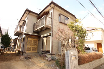 【外観】 | 百合ヶ丘UR | 閑静な住宅地に佇む落ち着きのある和風な住宅です。