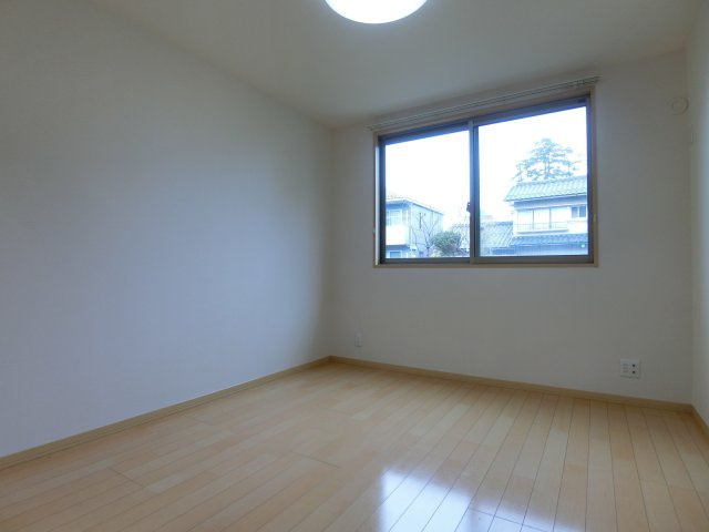 ピアタウンＤ棟の洋室