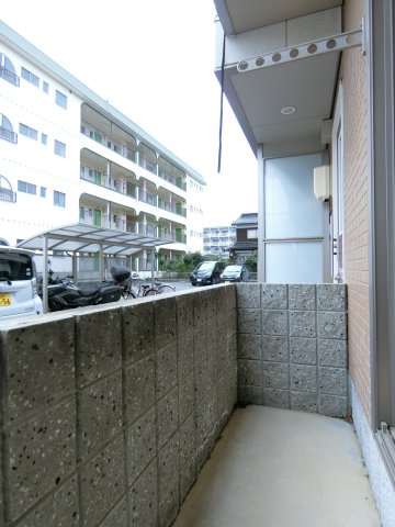 ピアタウンＤ棟のバルコニー