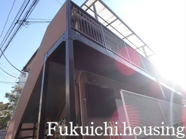 ハイツルルドの外観