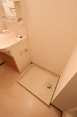 【設備】 | プレミールＢ | 室内洗濯機置場