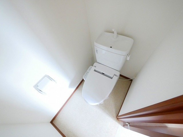 B・Bハイツのトイレ|落ち着いたトイレです