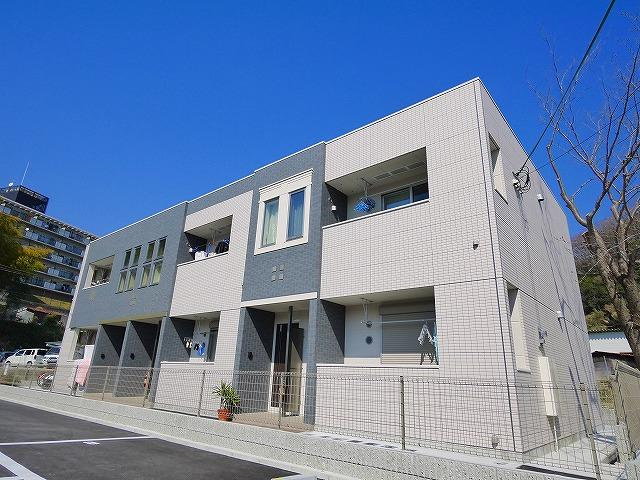 RISE東生駒の外観