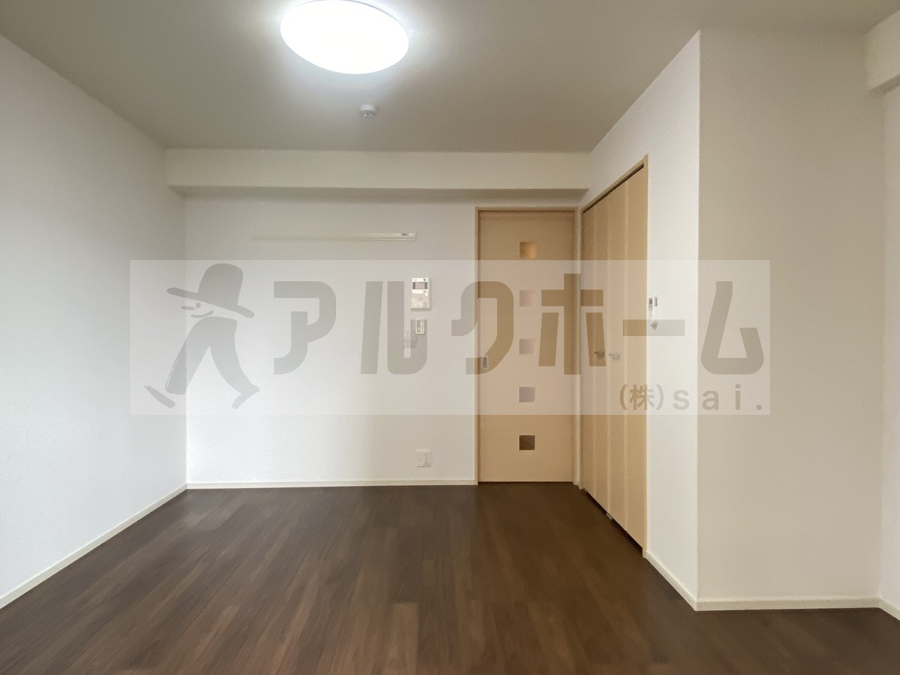 スペチアーレ桜ヶ丘の居間・リビング