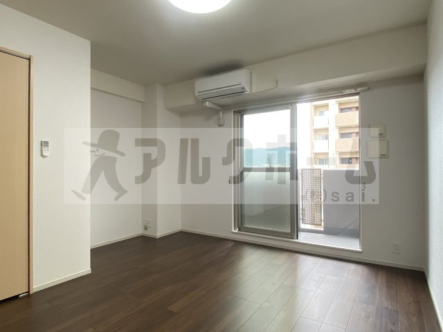 スペチアーレ桜ヶ丘の居間・リビング