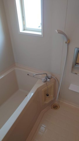 レスポワールNO.2の浴室