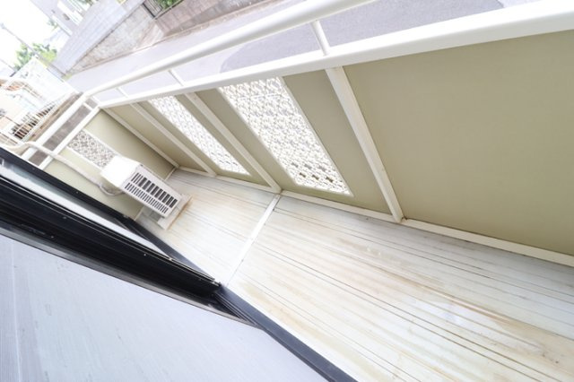 メゾンクレール参番館のバルコニー