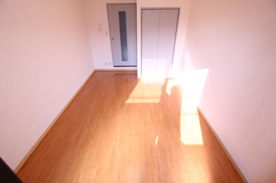 【洋室】 | リバーサイド金岡