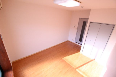 【洋室】 | リバーサイド金岡