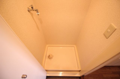 【内装】 | リバーサイド金岡２番館 | 洗濯機置き場