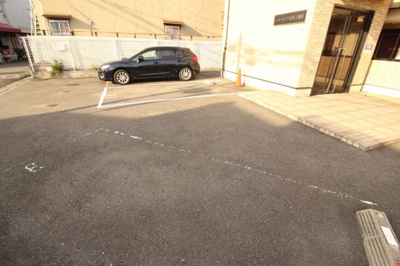 【駐車場】 | リバーサイド金岡２番館
