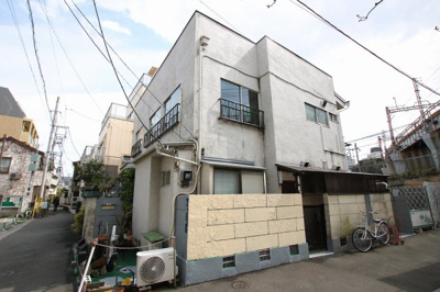 【外観】 | 堤アパート | 堤アパート　鶯谷駅から徒歩６分・日暮里駅から徒歩７分。