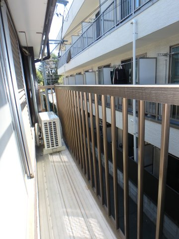 メゾンシノハラのバルコニー