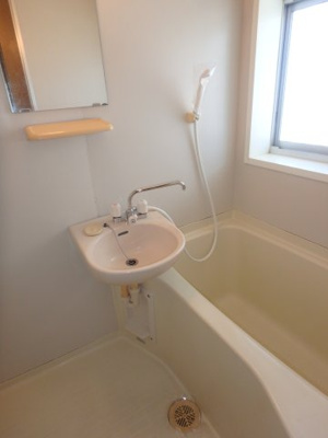 【浴室】 | メゾンシノハラ