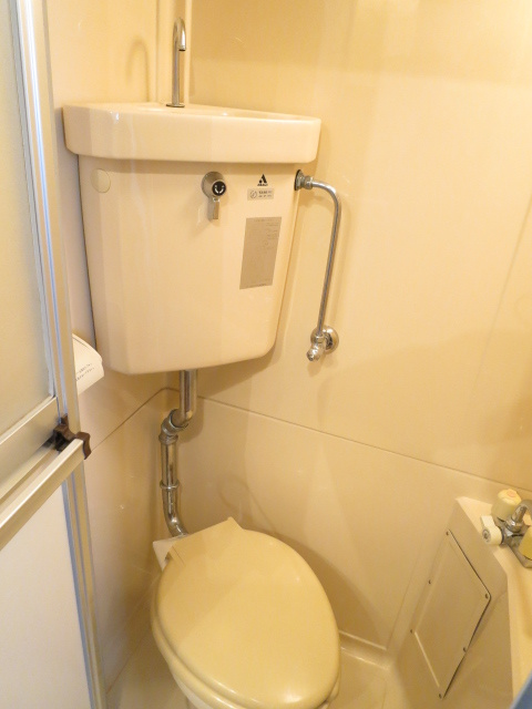 コーポカトレアのトイレ