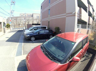 【駐車場】