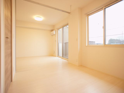 【子供部屋】 | ミルクロス | お部屋が広く使える充実収納付きです♪