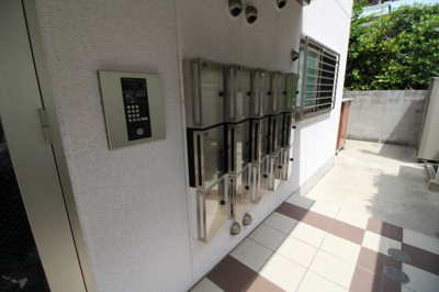 【エントランス】 | プレイス曽根