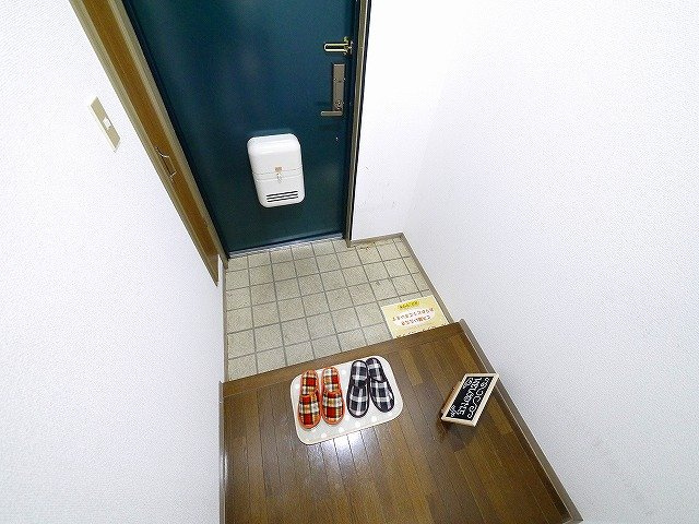 グローリー結崎の玄関|玄関スペースも広くて使いやすいですね