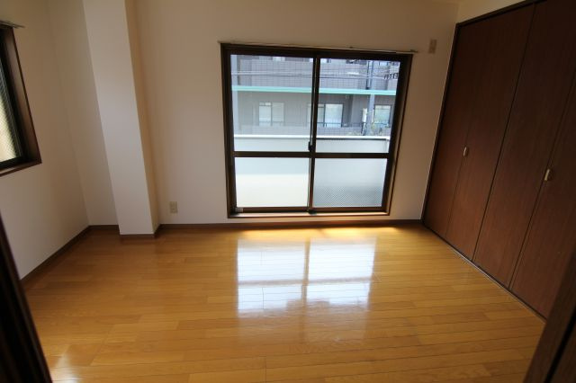 【洋室】 | 生駒マンション