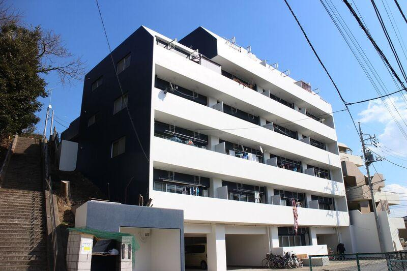 フラット井野台第２の外観