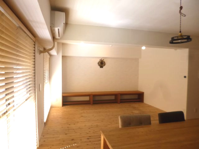 ブリケエクセランスの居間・リビング