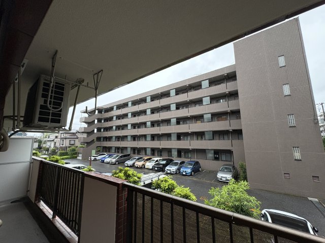 ブリケエクセランスの展望