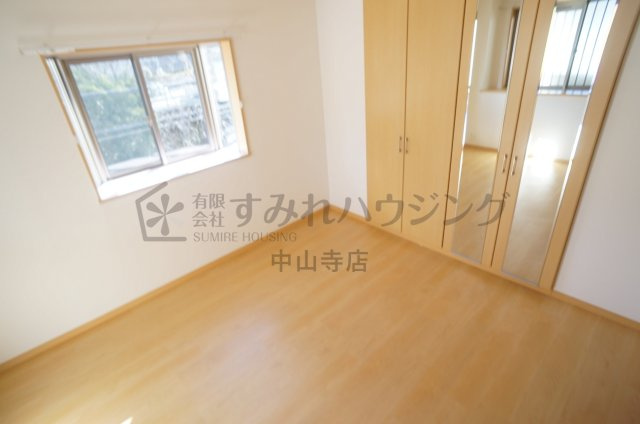 パルテール（中筋山手）の寝室
