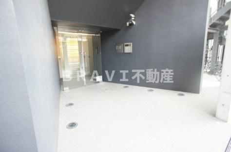 匠空阿波座西　BRAVI不動産のエントランス|【匠空阿波座西】エントランスです