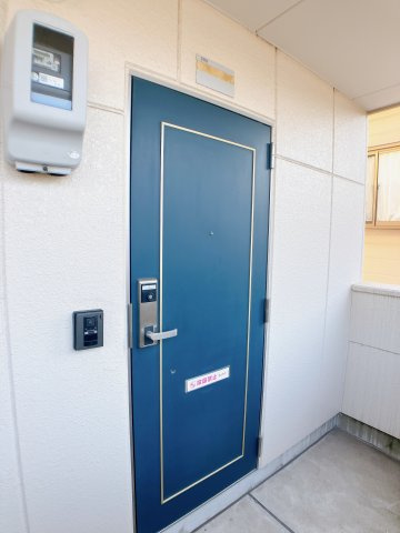 ウエストリバーの玄関