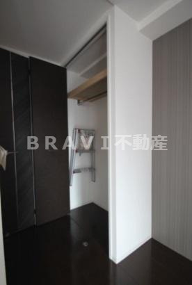 SERENiTE本町エコート（セレニテ本町エコート）　BRAVI不動産の収納|【SERENiTE本町エコート】十分な収納スペースがあります