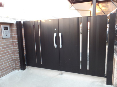 【セキュリティ】 | グランティス　Ⅳ | オートロックゲート完備で安心です。