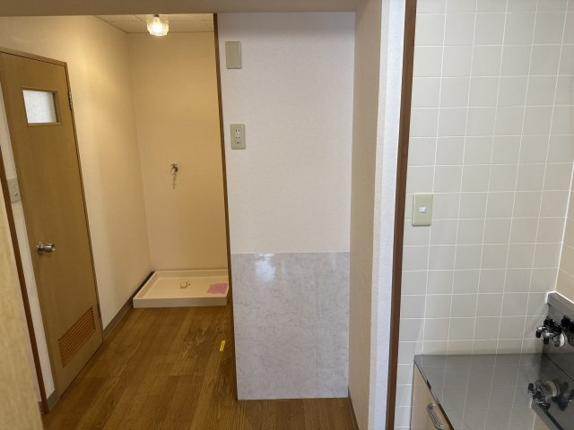 コーポ・ロアール