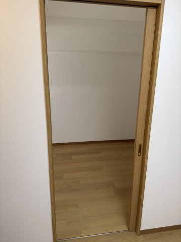 サンロイヤル