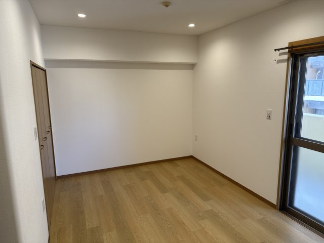 サンロイヤル