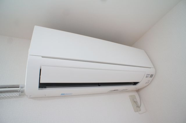 【設備】 | アムール三田 | エアコン付きで費用を抑えられます