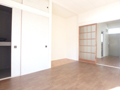 【寝室】 | サンホーム