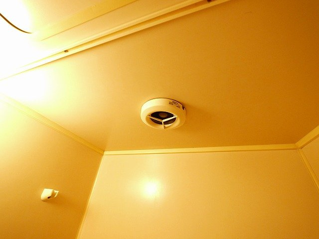 谷垣マンションの設備|換気扇