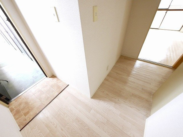 谷垣マンションの玄関|きれいな玄関です