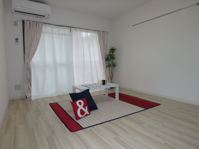 ネクストⅢの洋室